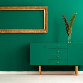 demo-attachment-88-green-and-gold-interior-PZ7WEG9